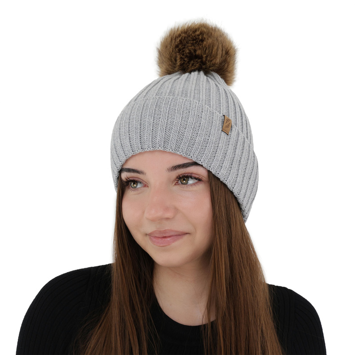 Dam vintermössa, camel, med merinull, Zamira