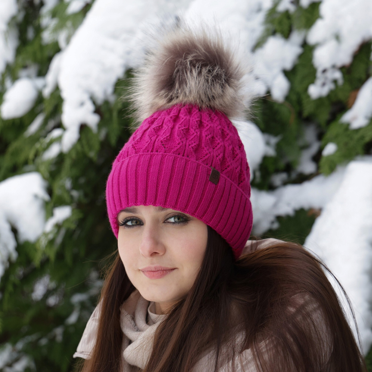 Dam vintermössa, smaragdgrön, med pompom, Katty