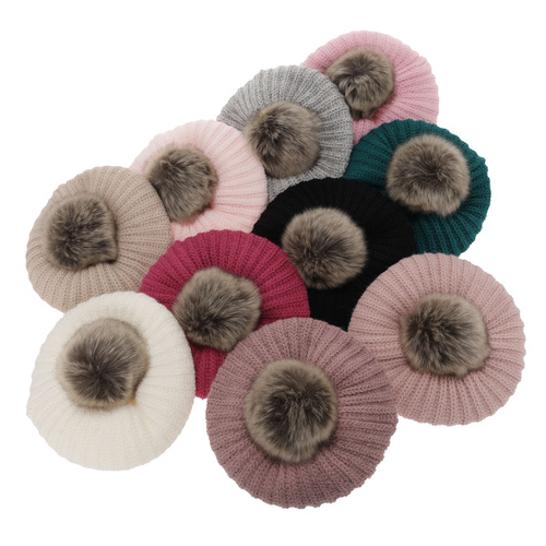 Flicka vinter set: mössa och halsduk, beige, med pompom, Polinezja