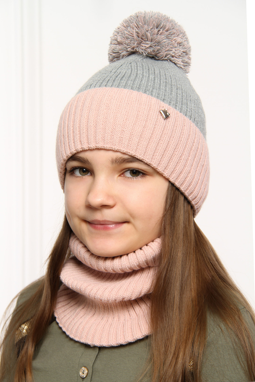 Flicka vinter set: mössa och tubhalsduk, camel, med pompom, Kolumbina
