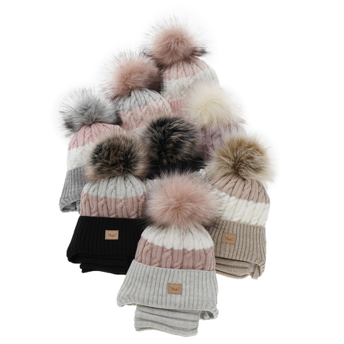 Flicka vinter set: mössa och halsduk, grå, med pompom, Riviera