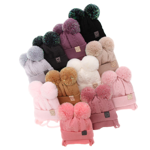 Flicka vinter set: mössa och halsduk, svart, med två pompommar, Rozi