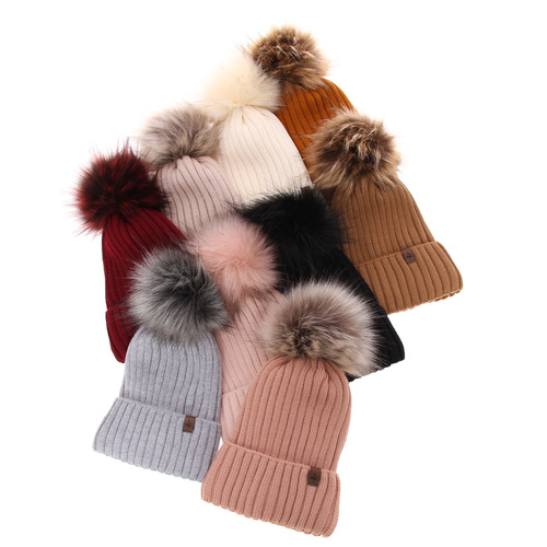 Dam vintermössa, beige, med merinull, Texa