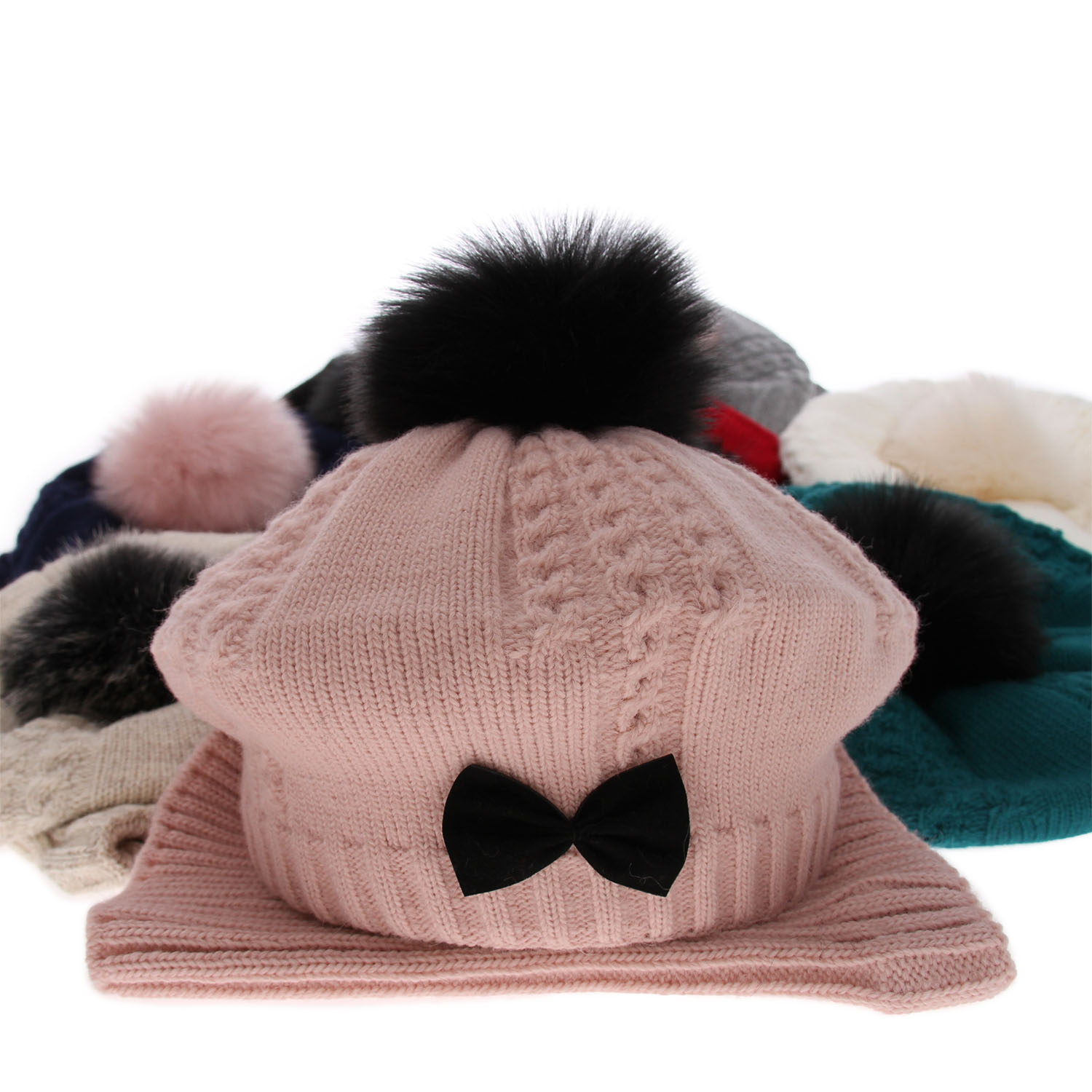 Flicka vinter set: mössa och halsduk, granat, med pompom, Amora