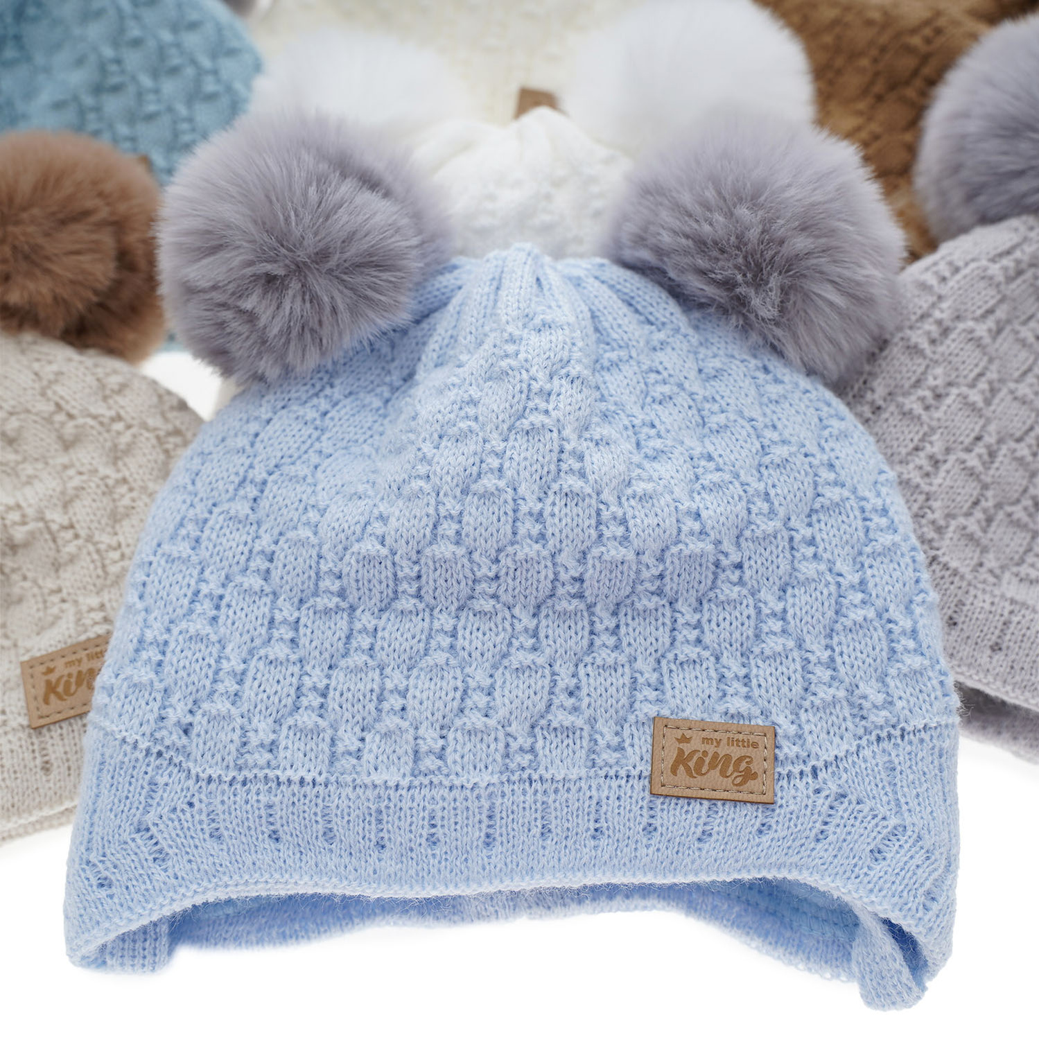 Pojke vintermössa, blå, med två pompommar, med knytband, Enzo