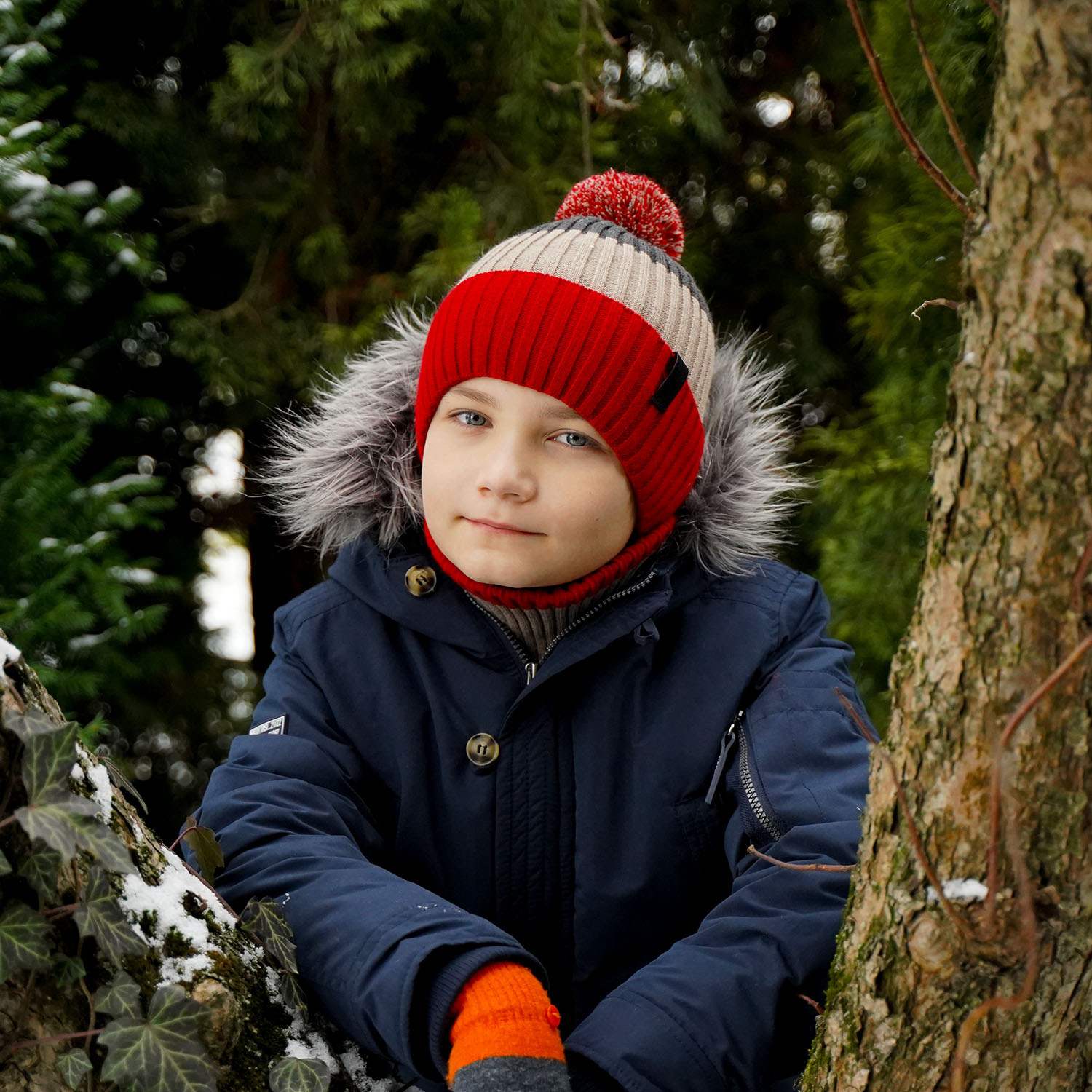 Pojke vinter set: mössa och halsduk, gråblå, med emblem, Karson