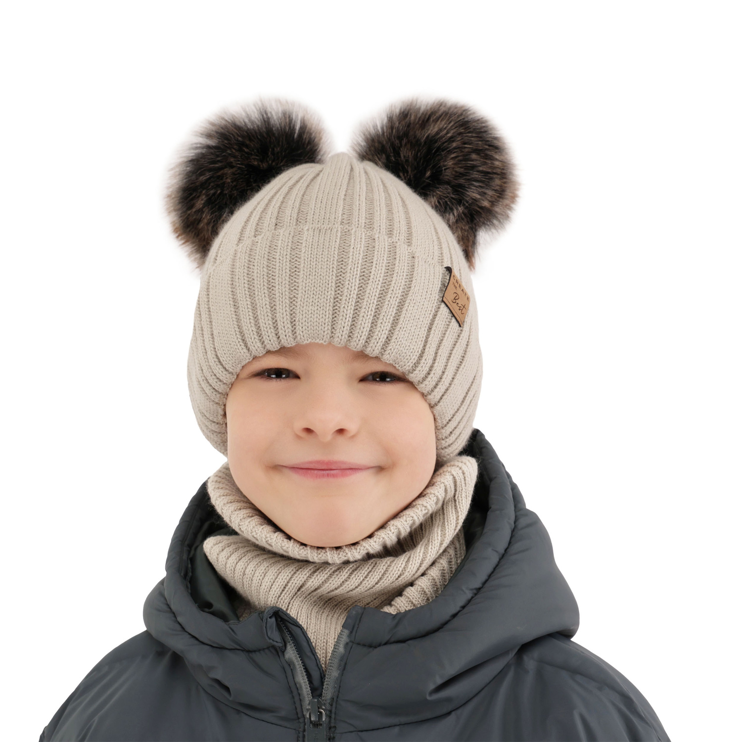 Pojke vinter set: mössa och tubhalsduk, beige, med två pompommar, Bilard