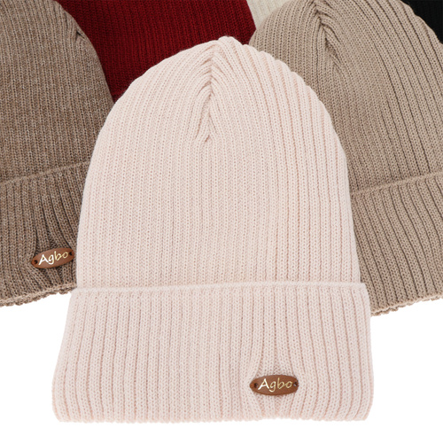 Beige vintermössa för damer med merinoull Shila