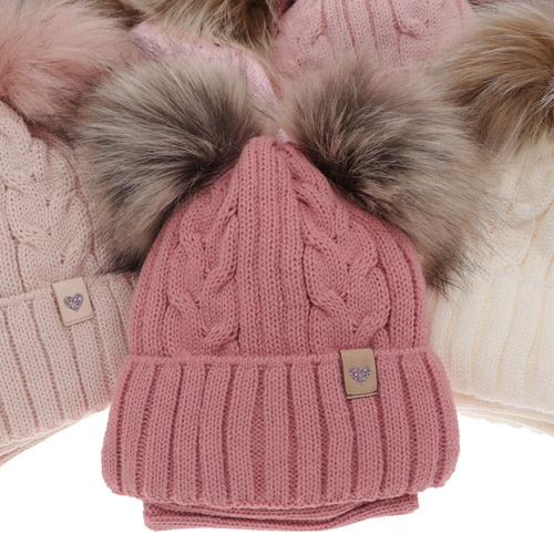 Flicka vinter set: mössa och halsduk, rosa, med två pompommar, Amala