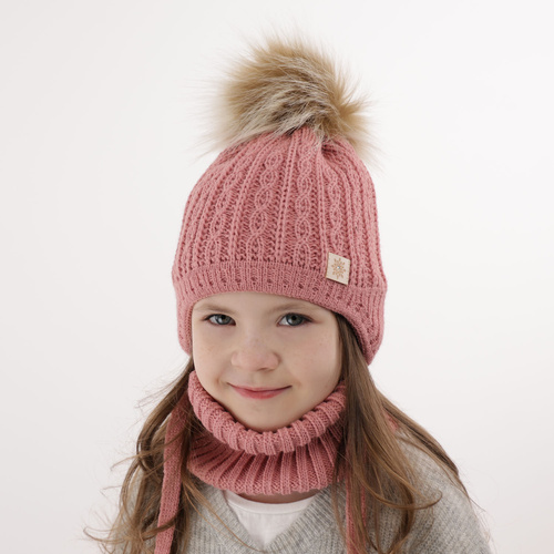 Flicka vinter set: mössa och halsduk, ljusrosa, med pompom, Passa
