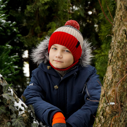Pojke vinter set: mössa och halsduk, gråblå, med emblem, Karson