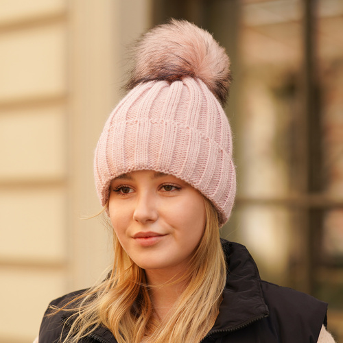 Dam vintermössa, rosa, med pompom, Mokka
