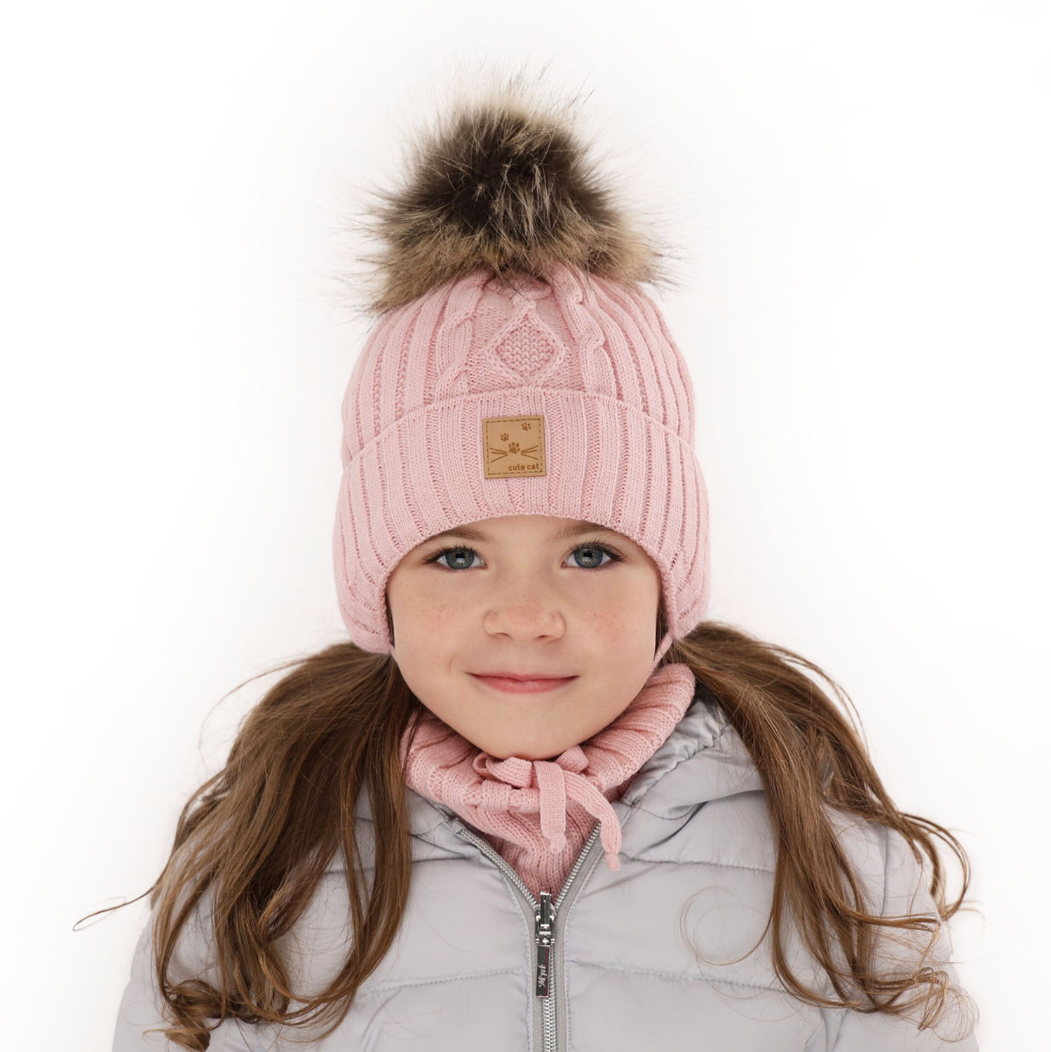 Flicka vinter set: mössa och halsduk, krem, med pompom, Aida