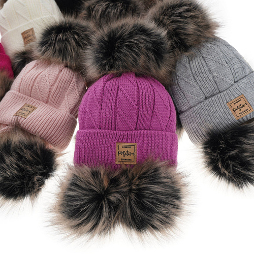 Flicka vinter set: mössa och halsduk, rosa, med två pompommar, Gabriela