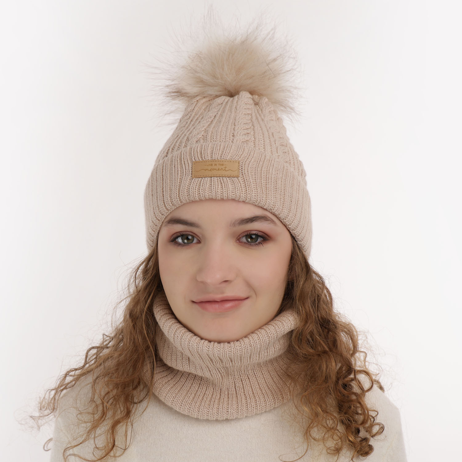 Flicka vinter set: mössa och tubhalsduk, rosa, med pompom, Alika